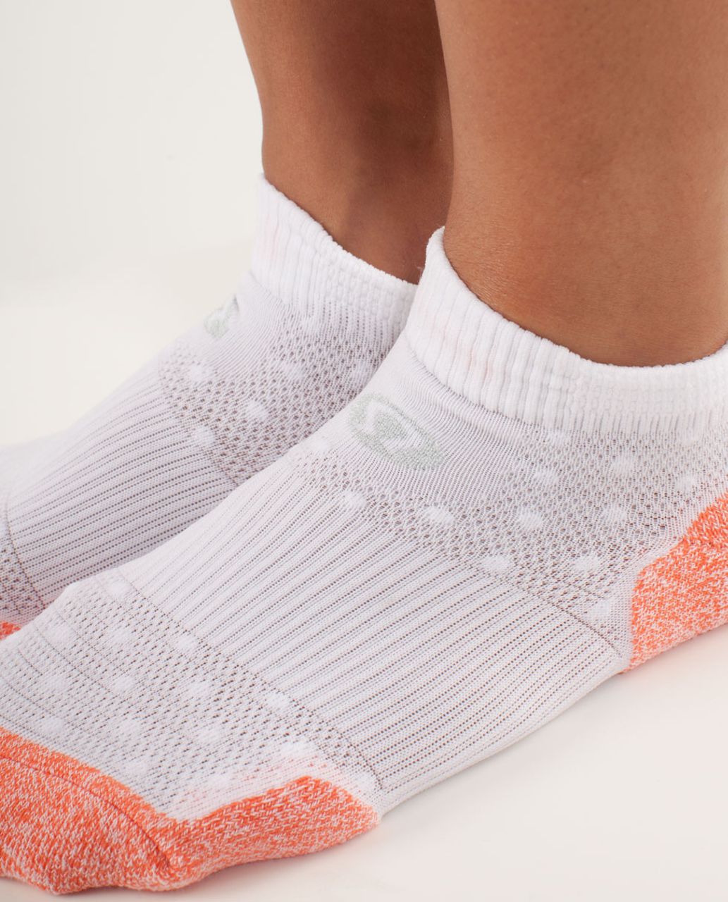 Lululemon Women's Ultimate Padded Run Sock - Pop Orange / White White High Noon Dot