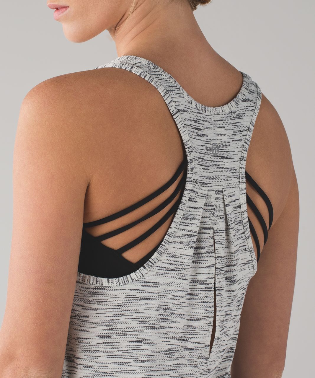 Lululemon Salute the Sun Singlet II - Tiger Space Dye Black White