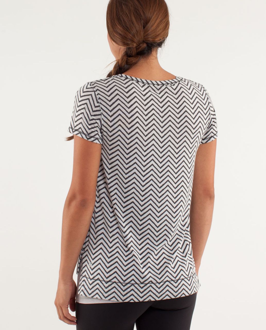 Lululemon Perfect Layer Tee - Textured Chevron Burnout Black