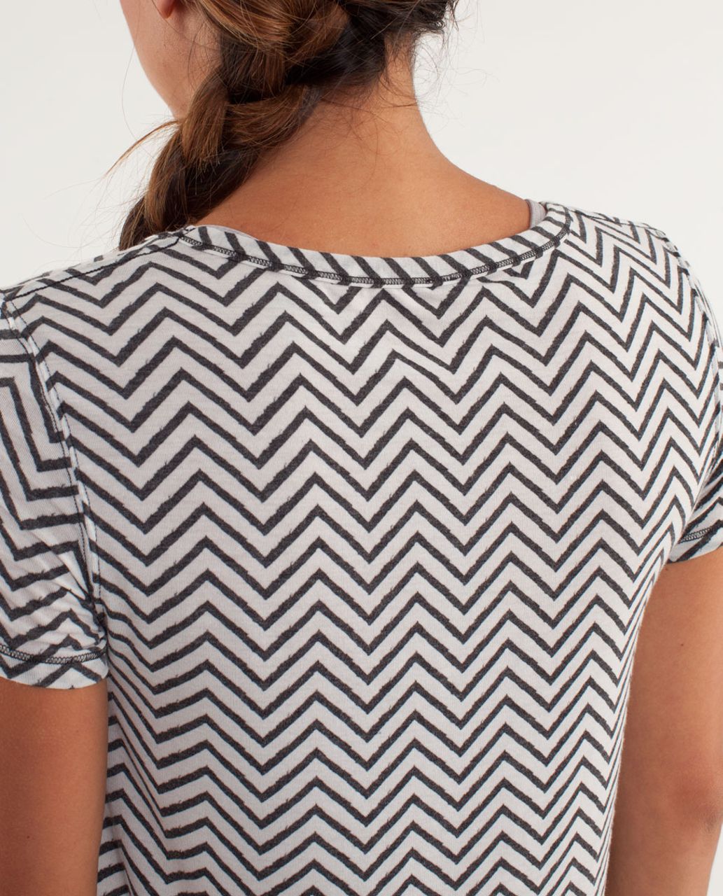 Lululemon Perfect Layer Tee - Textured Chevron Burnout Black