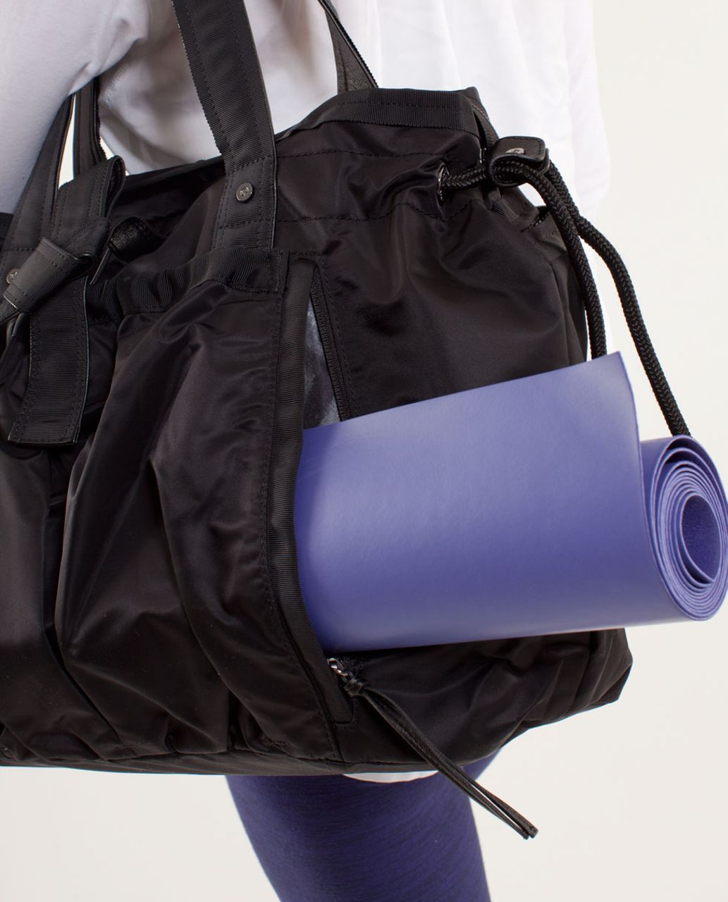 MINT Lululemon Om Travel Gym Yoga Tote duffle Bag Black