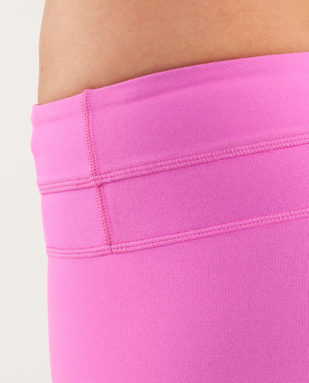 Lululemon Reverse Groove Short (Regular) - Pow Pink /  Black