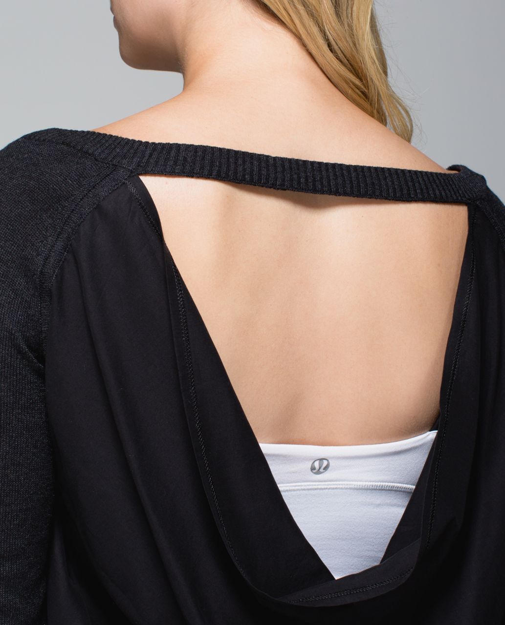 Lululemon Unity Pullover V Neck Sweater Heathered Black - Sweaters