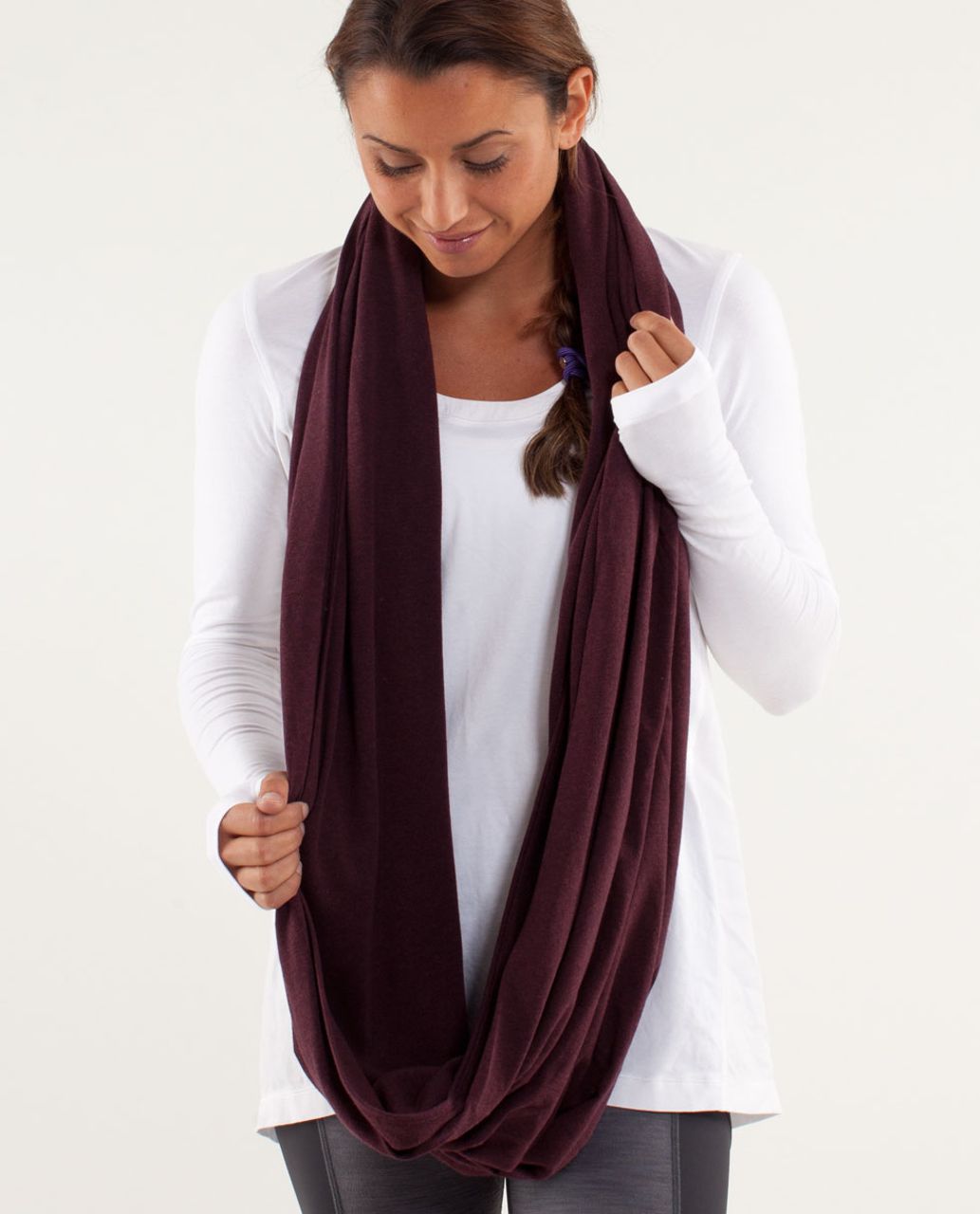 Lululemon Deja Vu Scarf - Deepest Cranberry