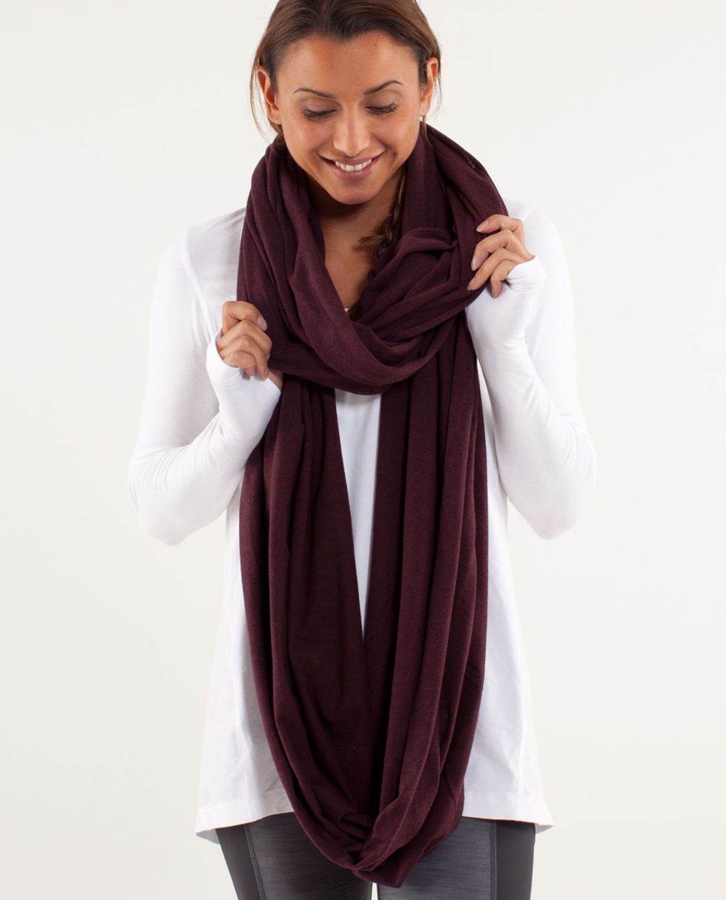 Lululemon Deja Vu Scarf - Deepest Cranberry