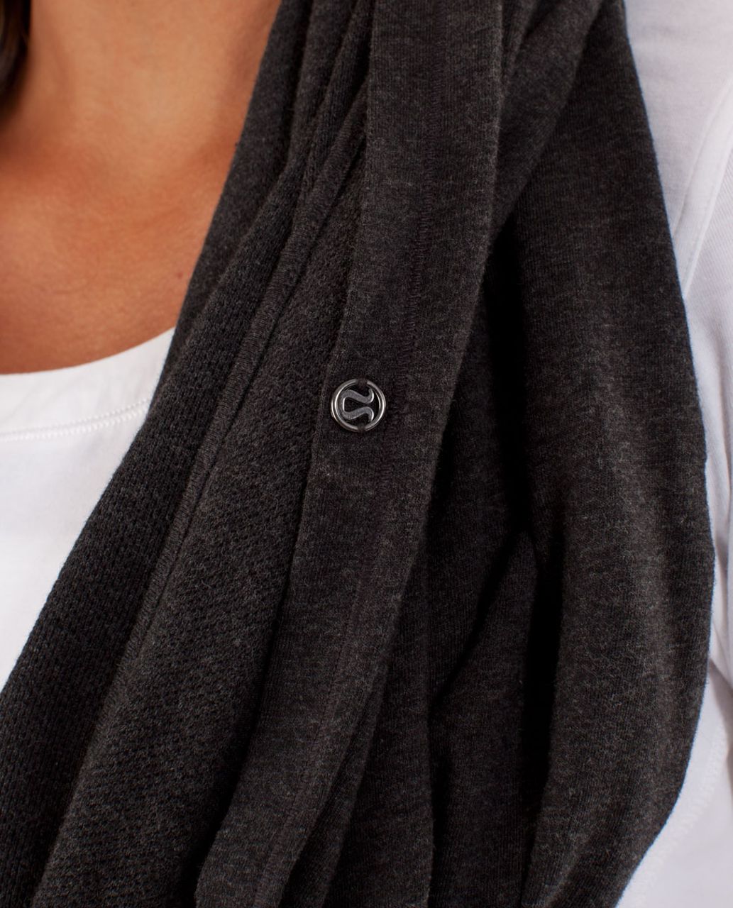 Lululemon Deja Vu Scarf - Black