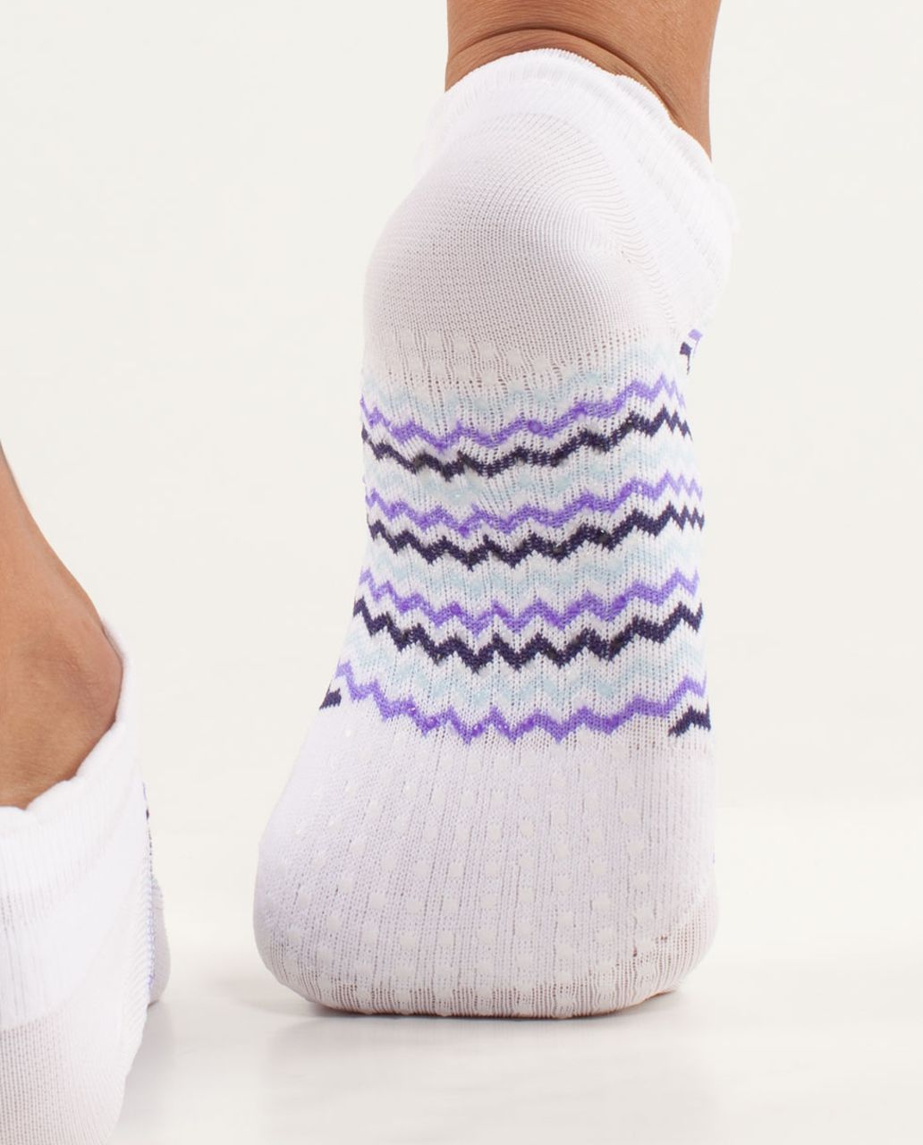 Lululemon The Method Sock - Mini Chevron Dense Purple / Caspian Blue / Power Purple