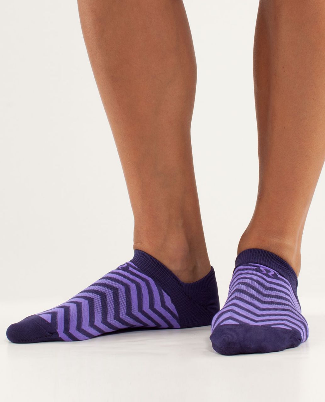 Lululemon Women's Featherweight Sock - Chevron Dense Purple / Power Purple