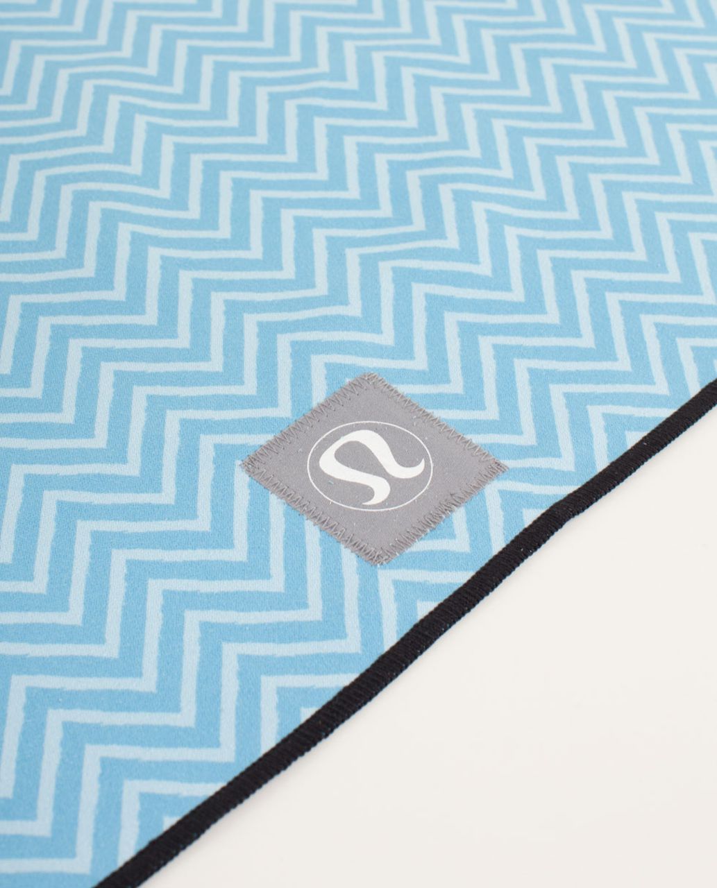 Lululemon Small Manduka Towel - Squiggle Caspian Blue / Deep Coal