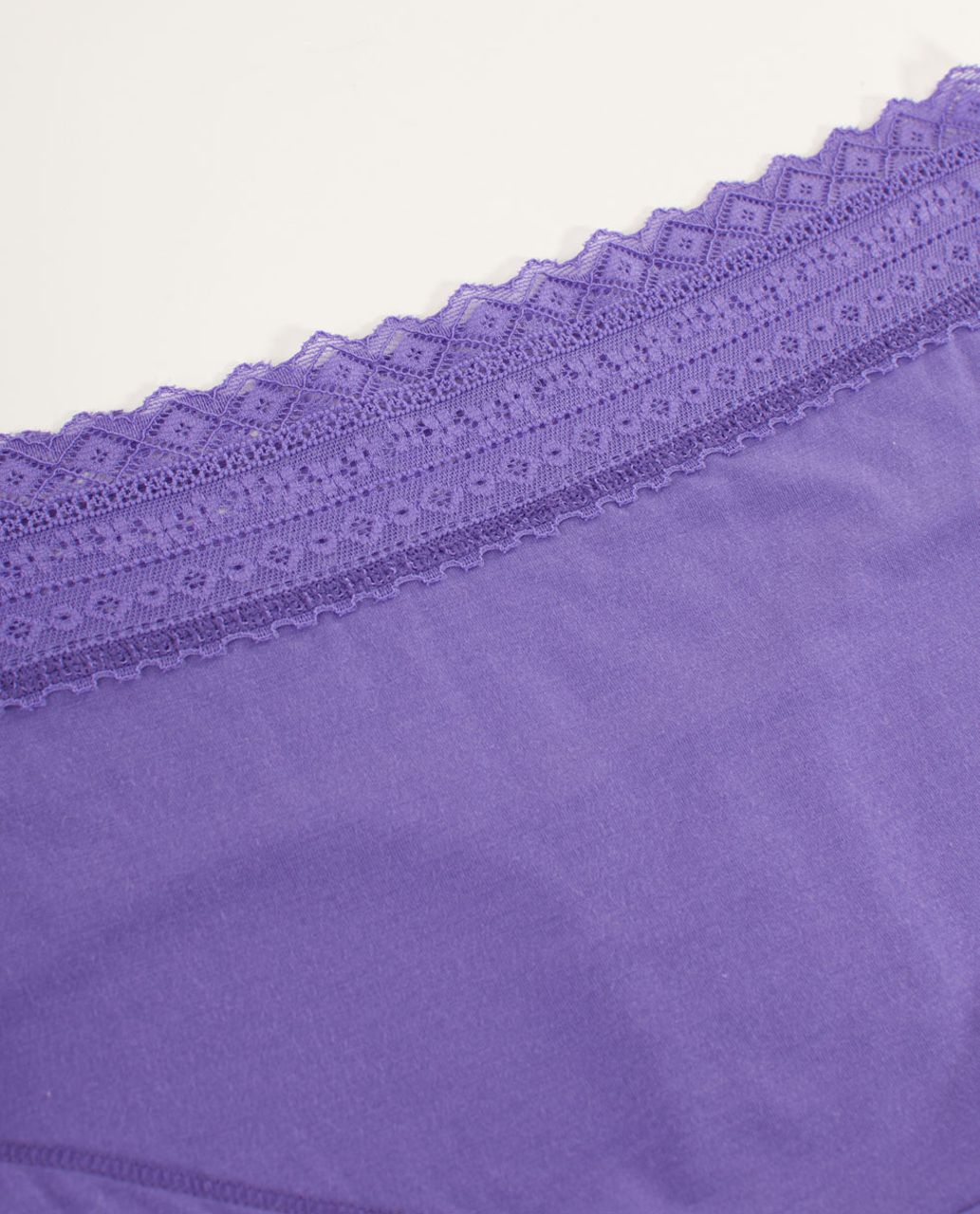 Lululemon Foxy Lulu Hotshort - Power Purple