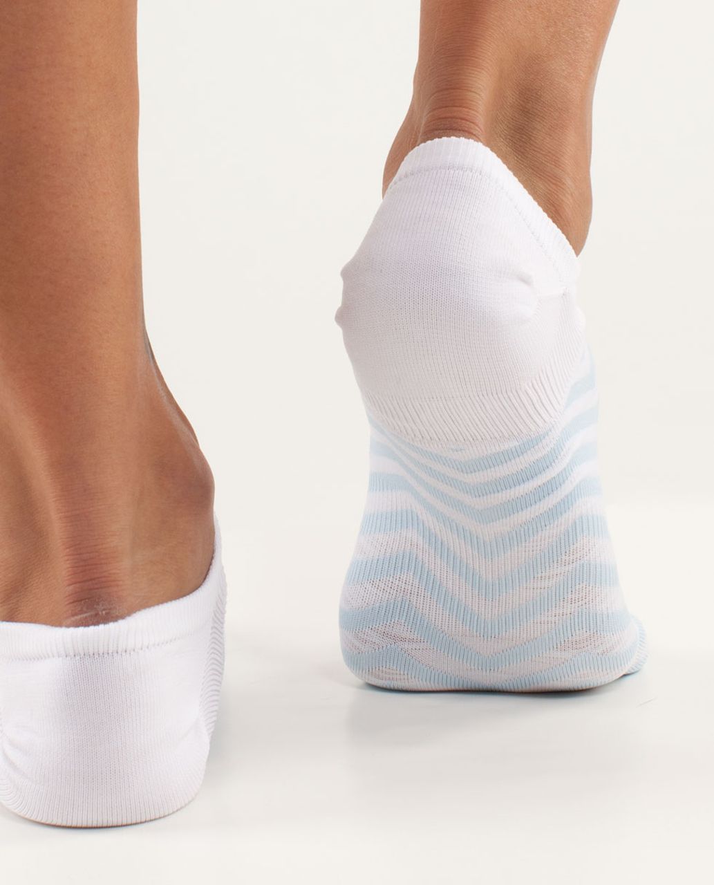 Lululemon Women's Featherweight Sock - Chevron White / Caspian Blue