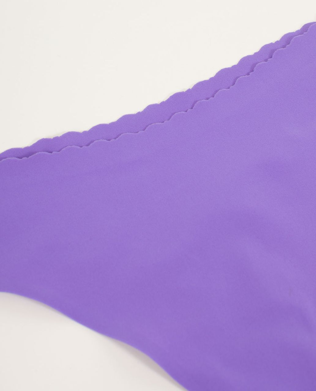 Lululemon Groovy Thong - Power Purple