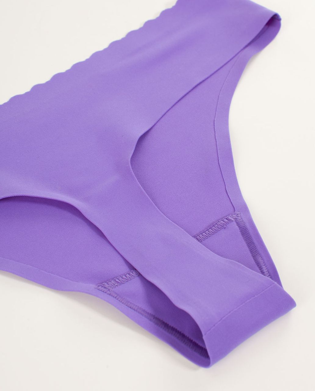 Lululemon Groovy Thong - Power Purple - lulu fanatics