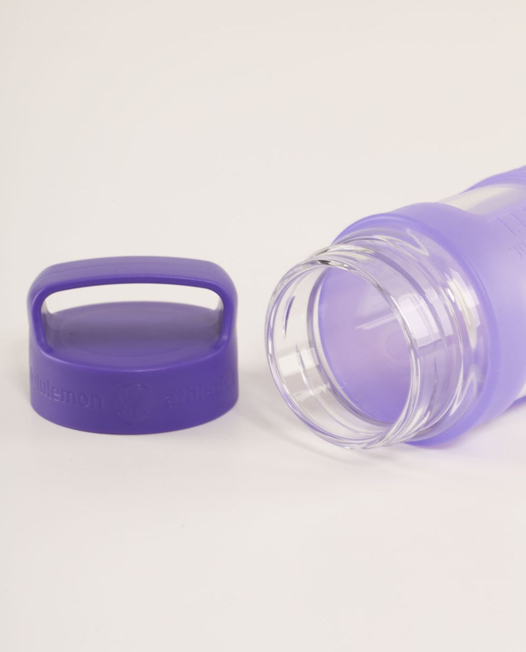 Lululemon Pure Balance Waterbottle - Lilac - lulu fanatics