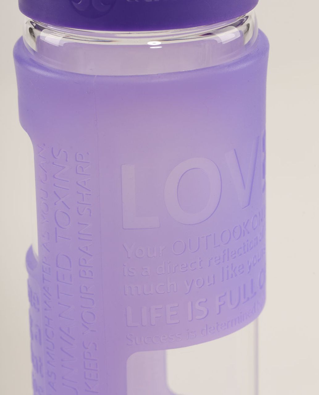 Lululemon Pure Balance Water Bottle - Power Purple (Solid) - lulu fanatics