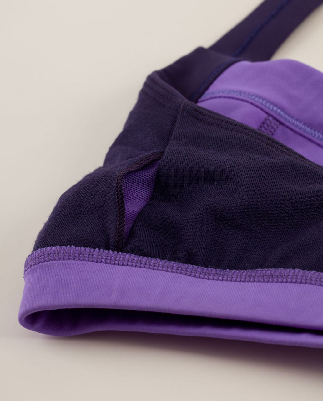 Lululemon Run:  Engage Bra - Mini Squiggle Emboss Power Purple / Dense Purple