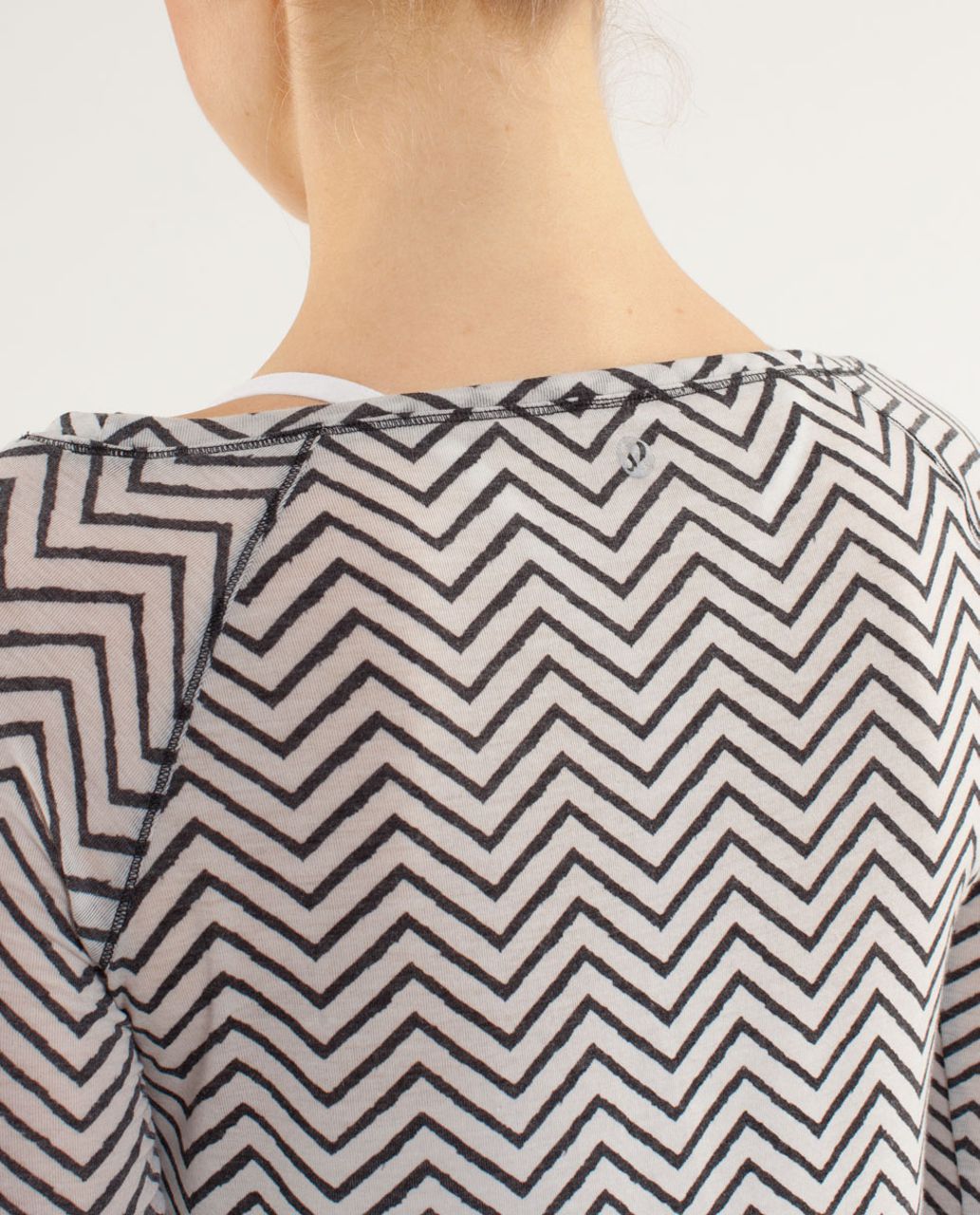 Lululemon Presence Of Mind Long Sleeve - Textured Chevron Burnout Black