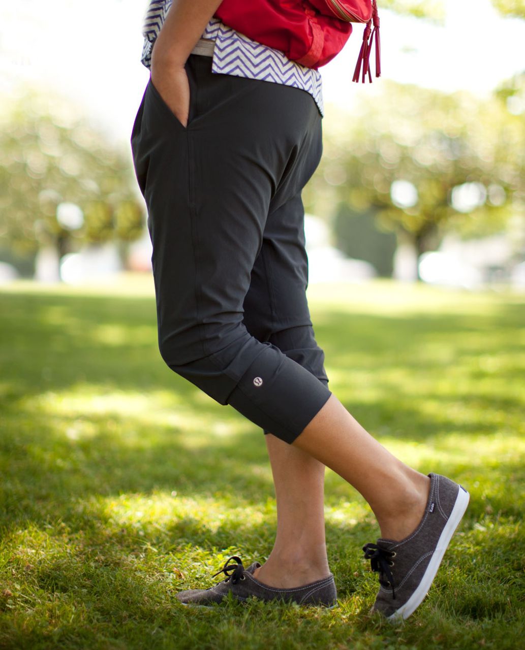 Lululemon Modern Tranquil Pant - Deep Coal / Heathered Fossil