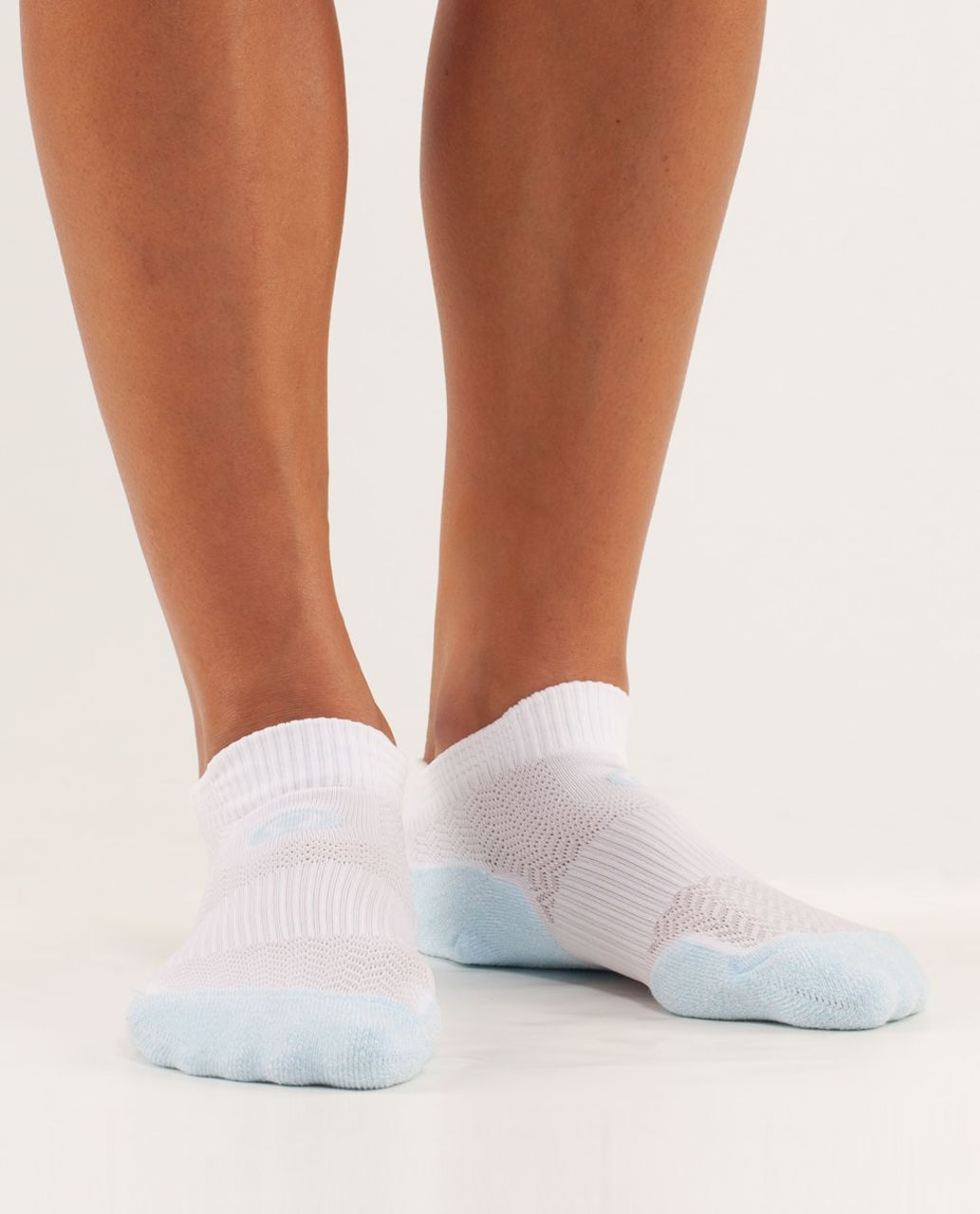 Lululemon Women's Ultimate Padded Run Sock - Caspian Blue / White White Chevron