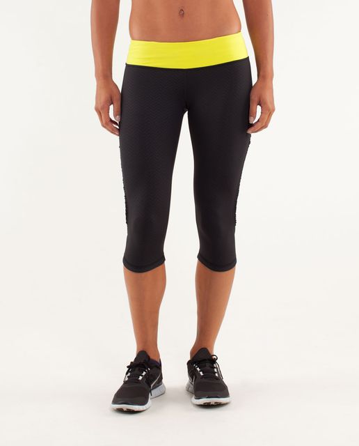 Lululemon Run: Fast And Free Crop - Black / Flash Light / Blush