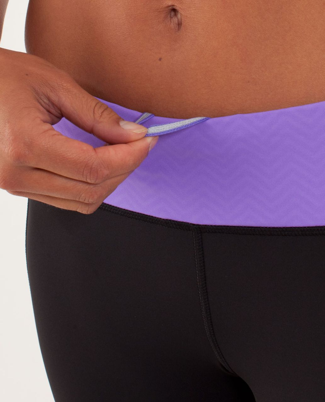 Lululemon Runnin' With My Homies Crop - Black / Mini Squiggle Emboss Power Purple