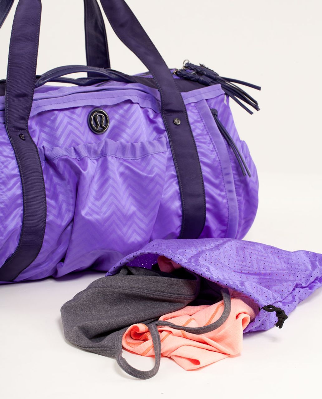 Lululemon Keep On Running Black Duffle Gym Yoga Bag