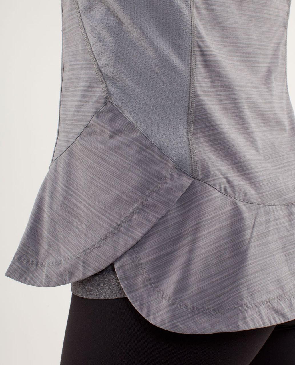 Lululemon Run:  Make A Break Jacket - Twisted Stripe Fossil / Fossil