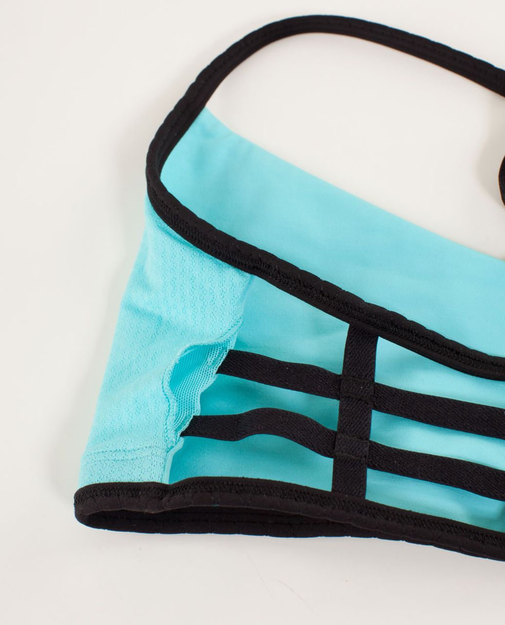 Lululemon Hot Spell Bra - Angel Blue / Black