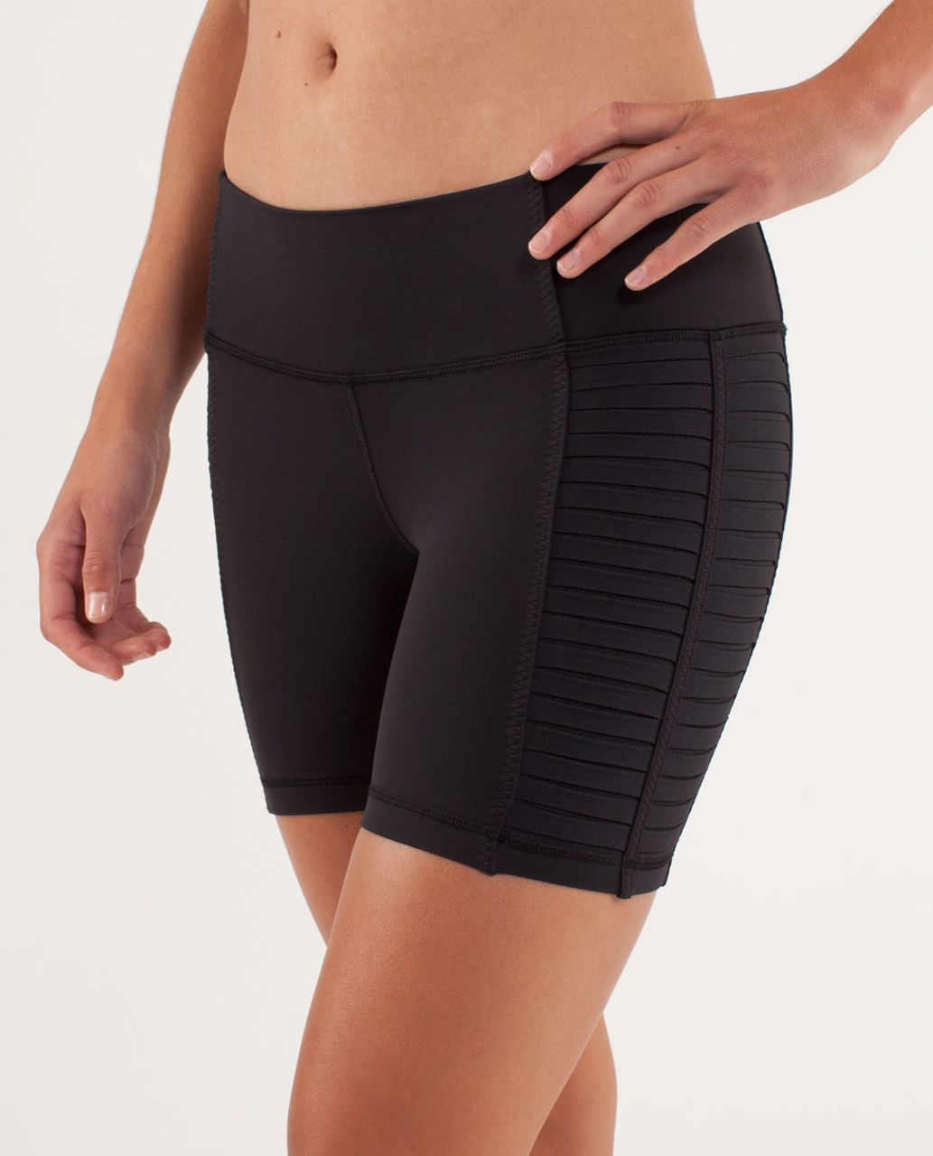 Lululemon Breath Of Fire Short - Black