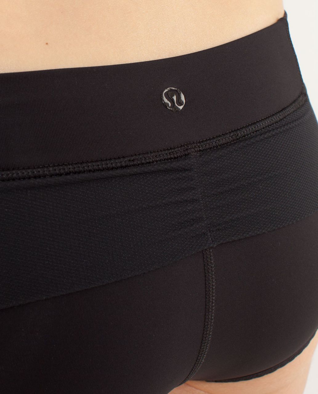 Lululemon 105 F Short - Black