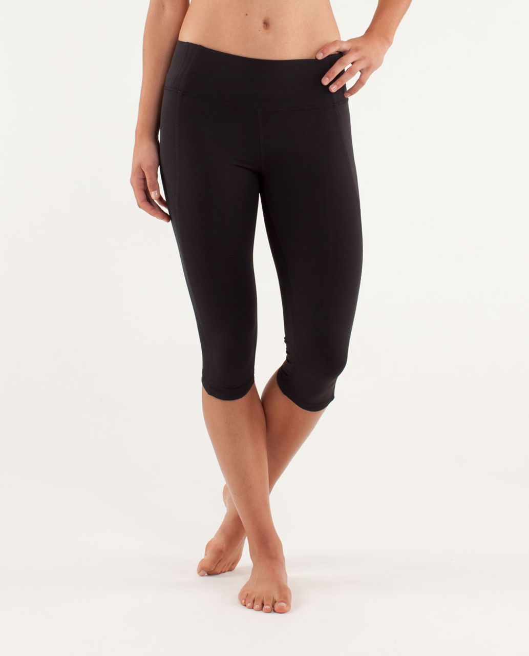 Lululemon 105 F Crop - Black - lulu fanatics