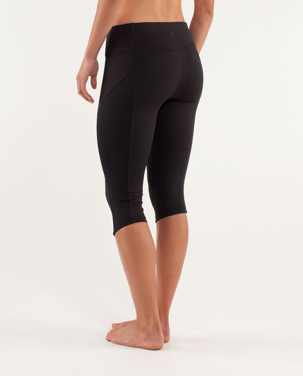 Lululemon 105 F Crop - Black