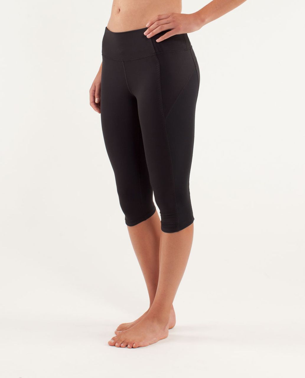 Lululemon 105 F Crop - Black