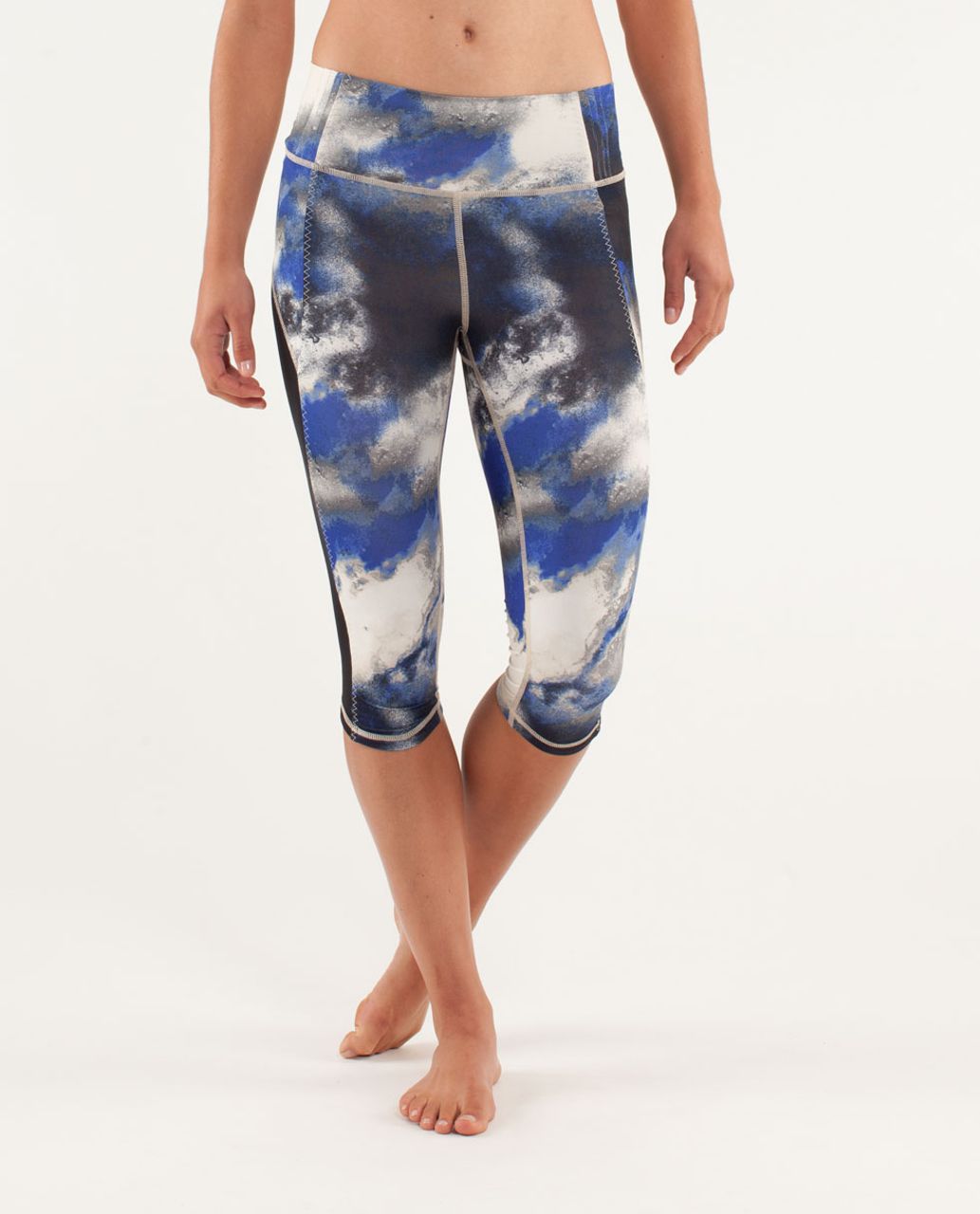 Lululemon 105 F Crop - Milky Way Multi / Black