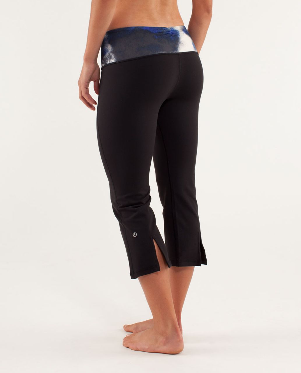 Lululemon Gather & Crow Crop - Black / Milky Way Multi