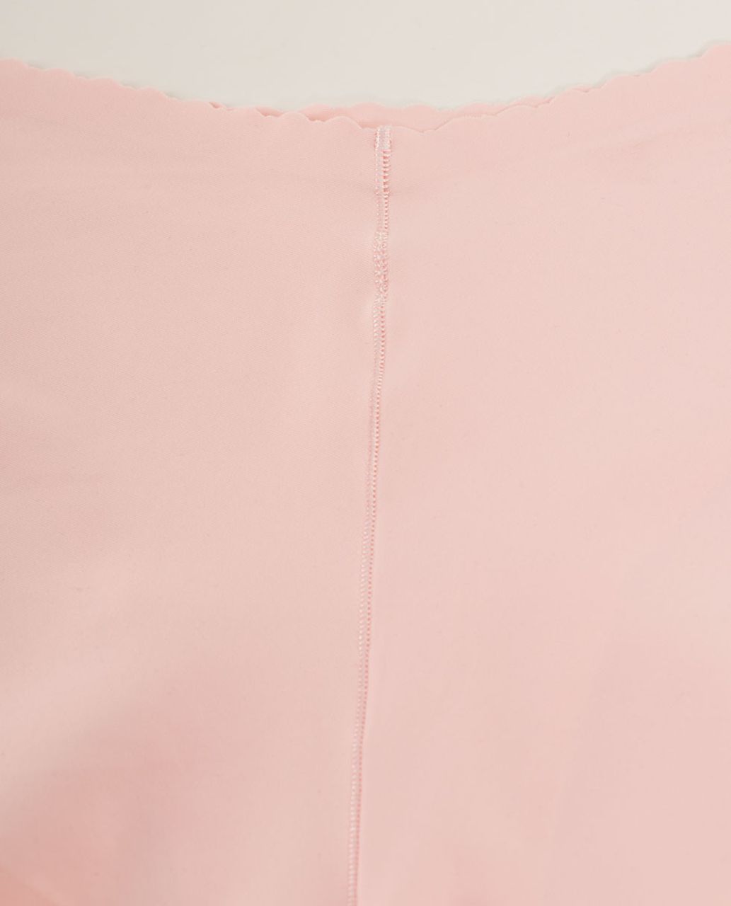 Lululemon Groovy Girlshort - Pretty Pink