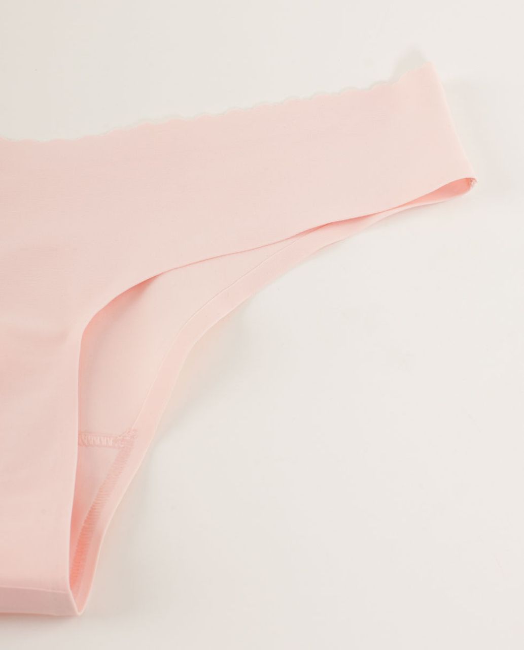Lululemon Groovy Thong - Pretty Pink