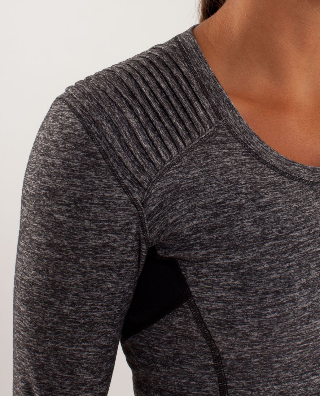 Lululemon Star Runner Long Sleeve - Black