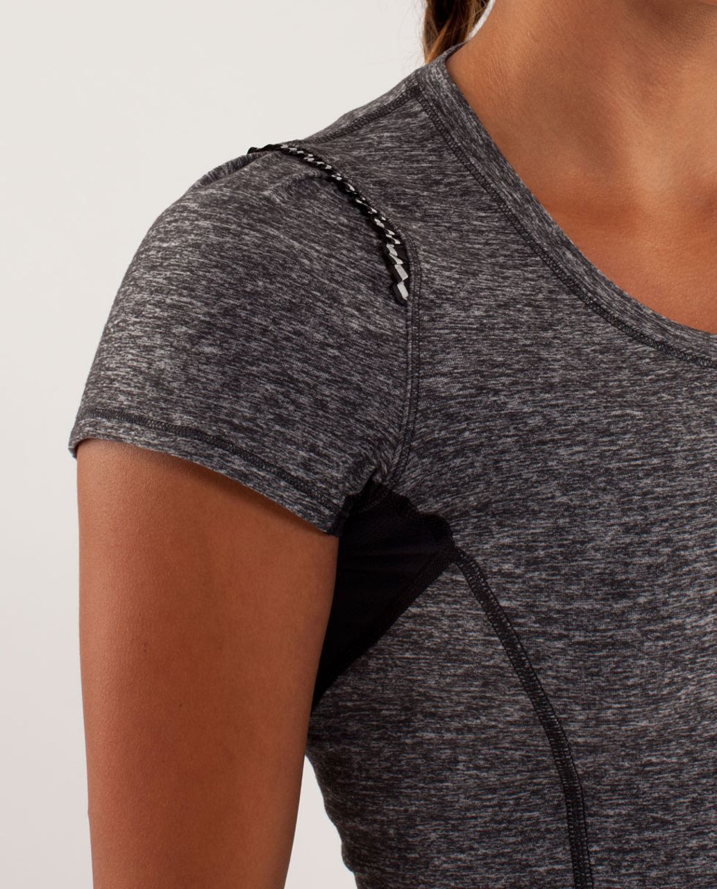 Lululemon Star Runner Short Sleeve - Black