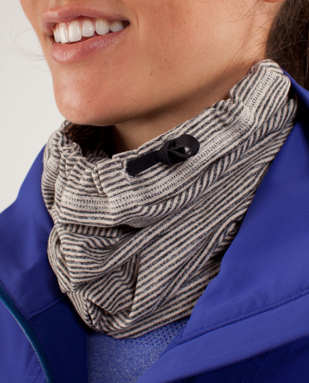 Lululemon Brisk Run Neck Warmer - Black / Tonka Stripe Cashew / Heathered Black