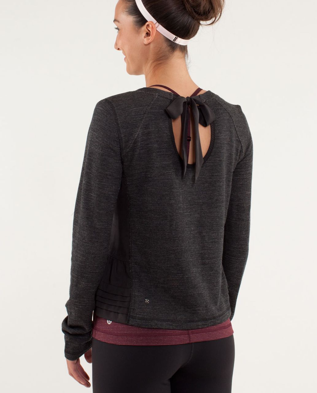 Lululemon Sattva Pullover - Black