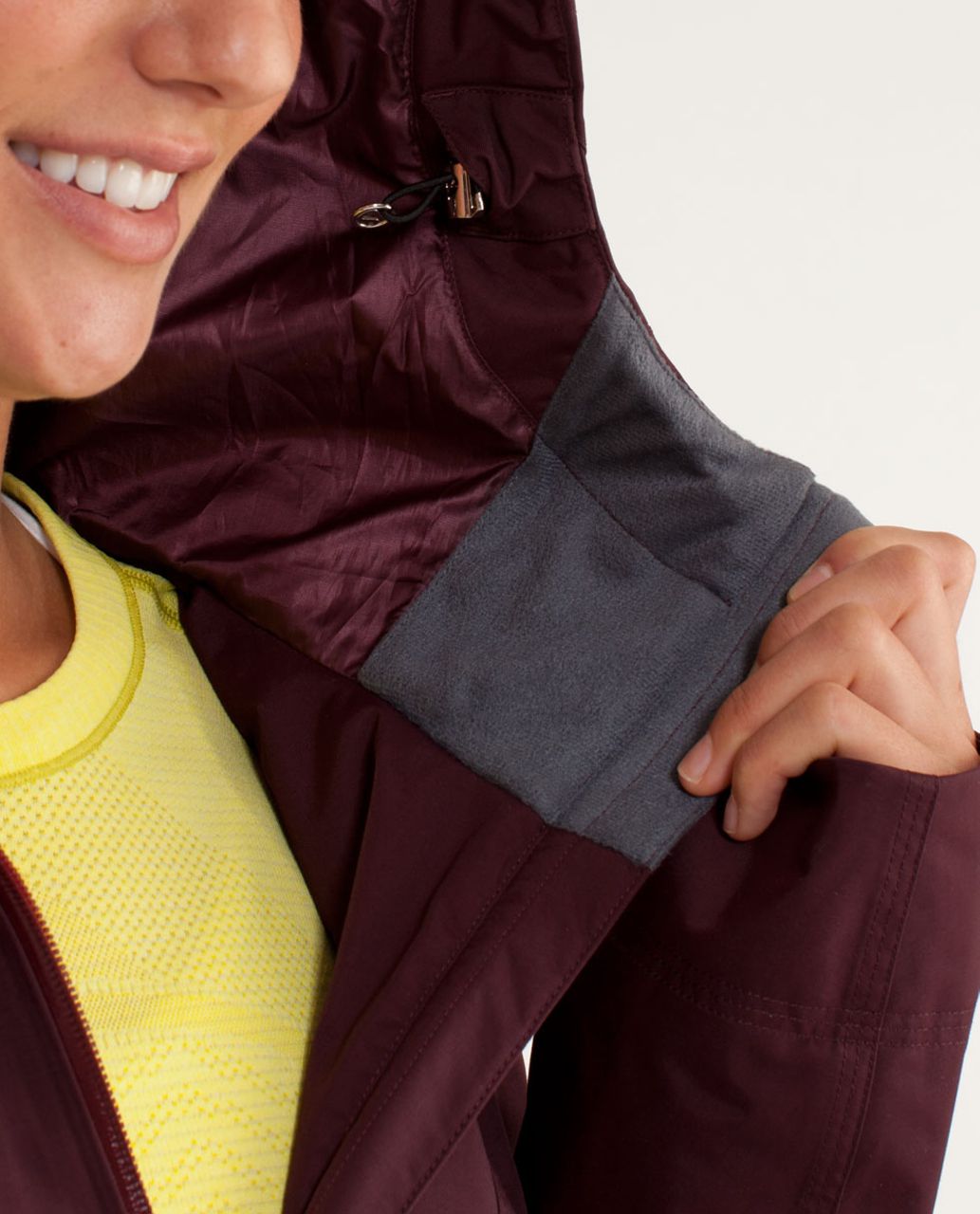 Lululemon Right As Rain Jacket - Bordeaux Drama / Black