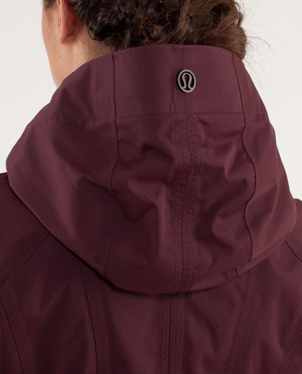 Lululemon Right As Rain Jacket - Bordeaux Drama / Black