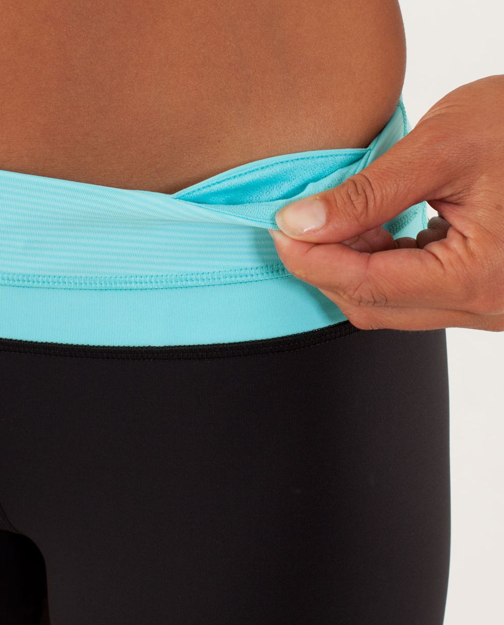 Lululemon Run:  Inspire Crop II - Black / Tonka Stripe Angle Blue / Angel Blue