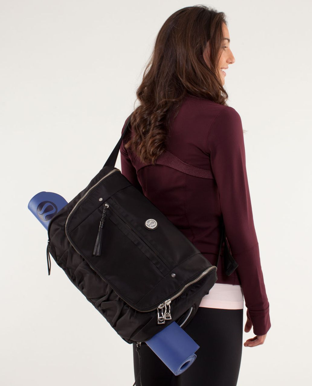 Lululemon Yoga Moto Messenger - Black - lulu fanatics