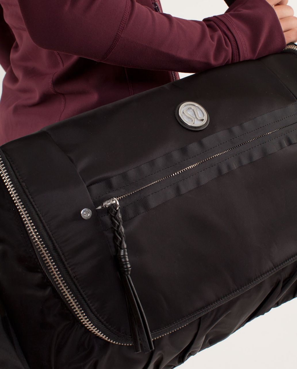 Lululemon Yoga Moto Messenger - Black