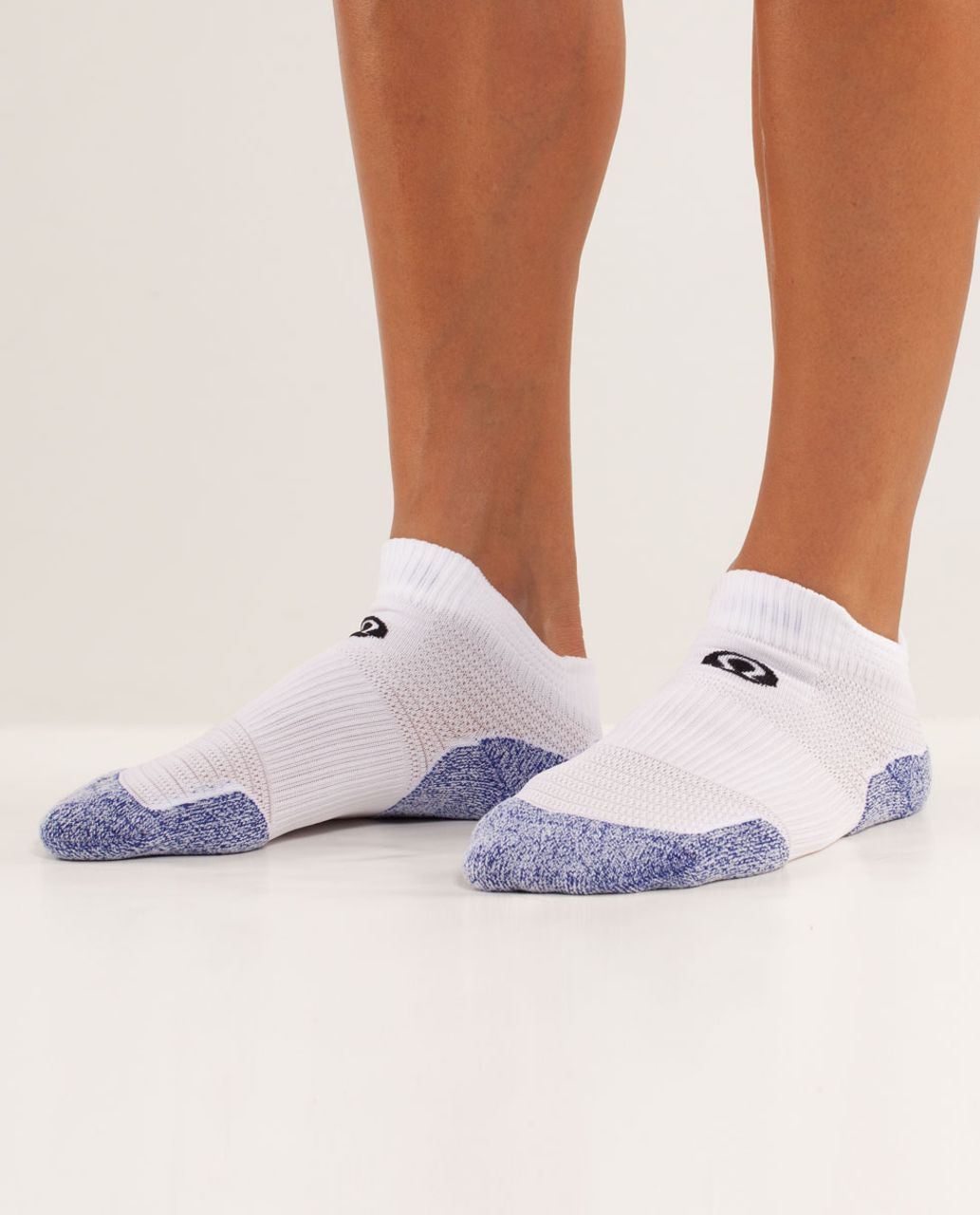 Lululemon Women's Ultimate Padded Run Sock - Pigment Blue