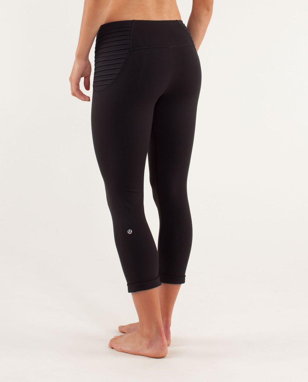 Lululemon Aphrodite Crop - Black