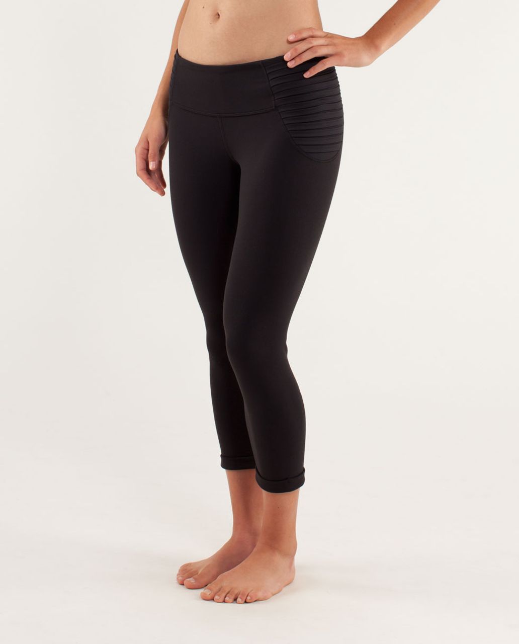 Lululemon Aphrodite Crop - Black