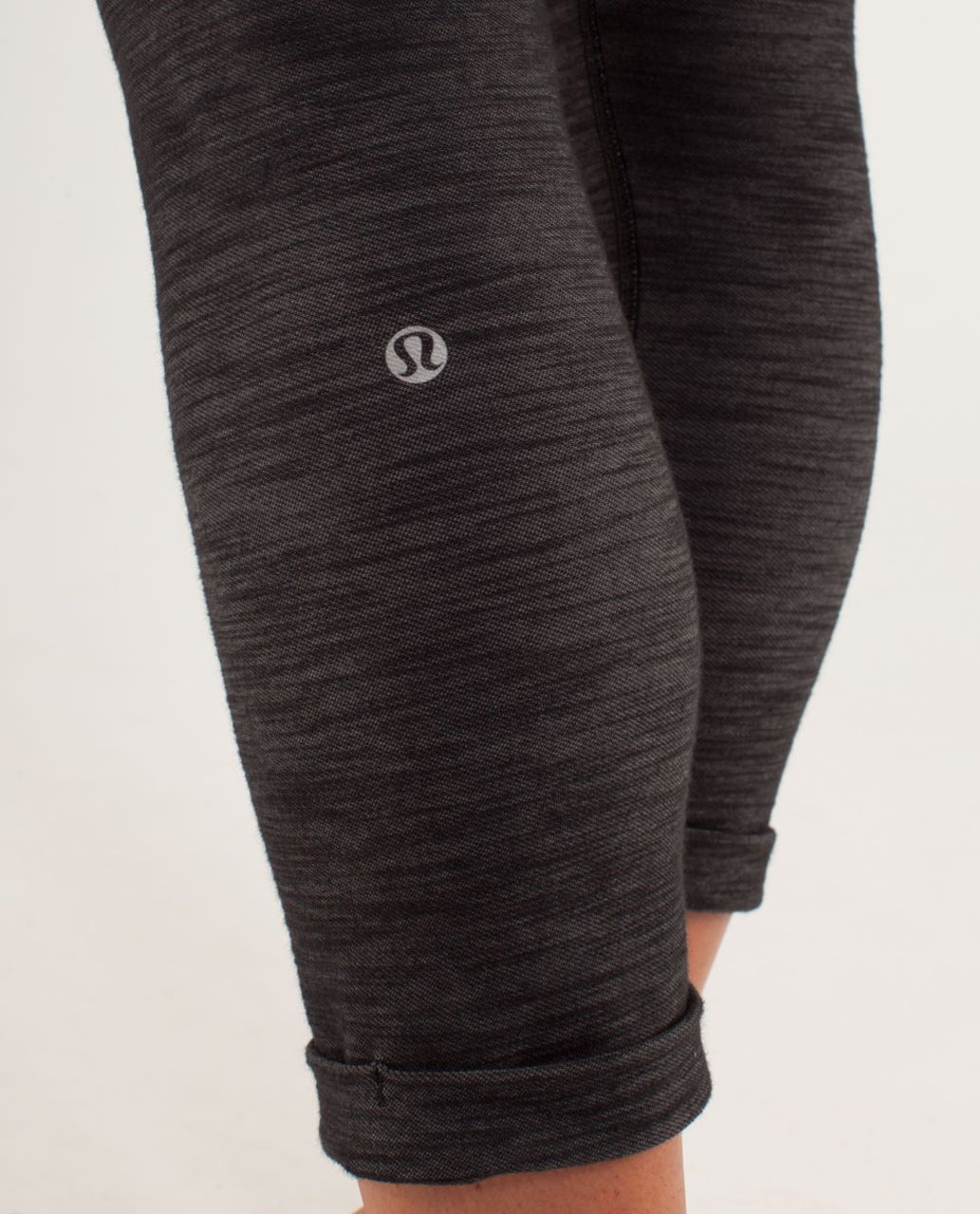 Lululemon Aphrodite Crop - Black Slub Denim / Black